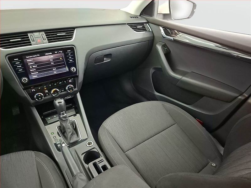 Škoda Octavia (2018) Style 1.8 TSI, Automat - fotka 8 z 19