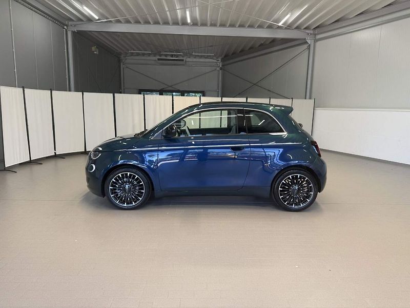 Fiat 500 (2026) La Prima Hybrid 1.0 BSG - fotka 2 z 8