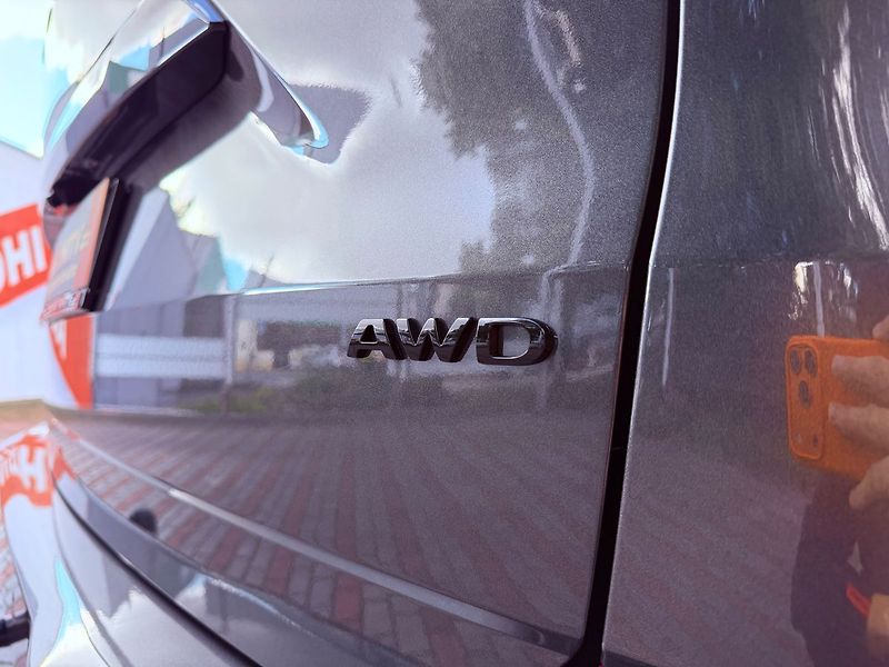 Ford Tourneo Custom 2.0 EcoBlue Aut. Titanium X AW - fotka 13 z 38
