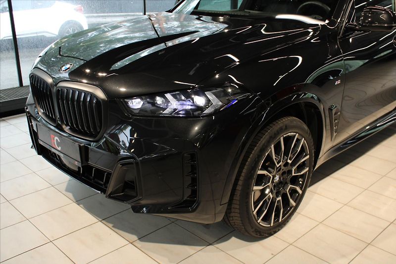 BMW X5 xDrive30d M Sport Pro DAProf/3 - fotka 7 z 43