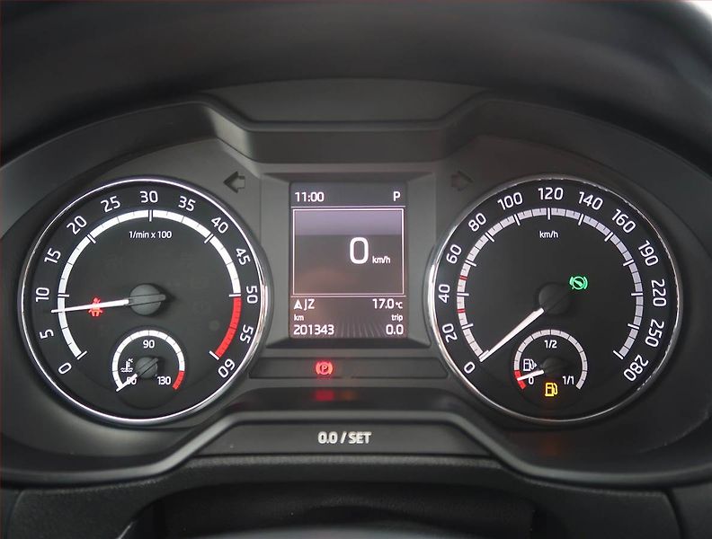 Škoda Octavia (2016) RS 2.0 TDI 4x4 DSG, Automat - fotka 11 z 24