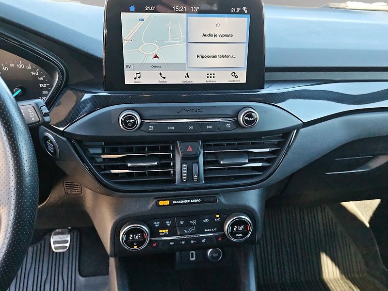 Ford Focus (2019) ST-Line, ČR, 1.majitel, SERVIS - fotka 15 z 17