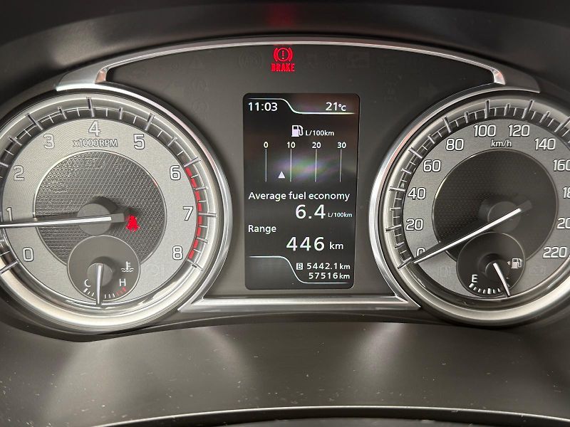 Suzuki Vitara 1,4 BoosterJet Premium - fotka 16 z 27