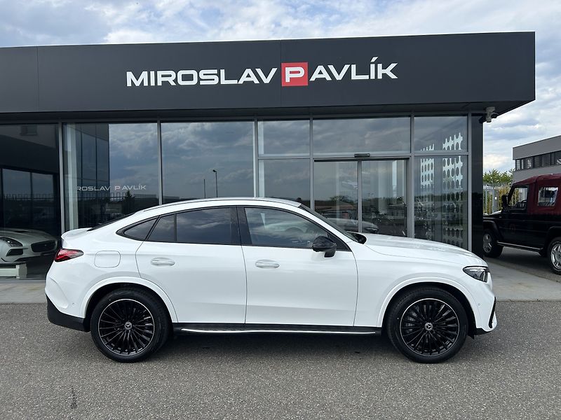 Mercedes-Benz GLC 200d 4MATIC kupé AMG - fotka 4 z 28