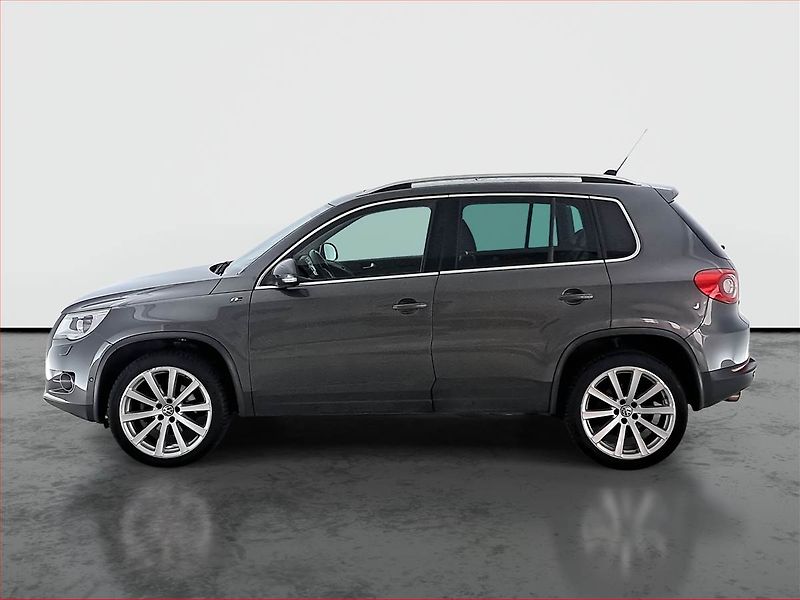 Volkswagen Tiguan (2011) R-Line 2.0 TSI, 4X4, Automat - fotka 3 z 22