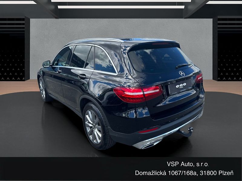 Mercedes-Benz GLC 220d 4MATIC - fotka 3 z 21