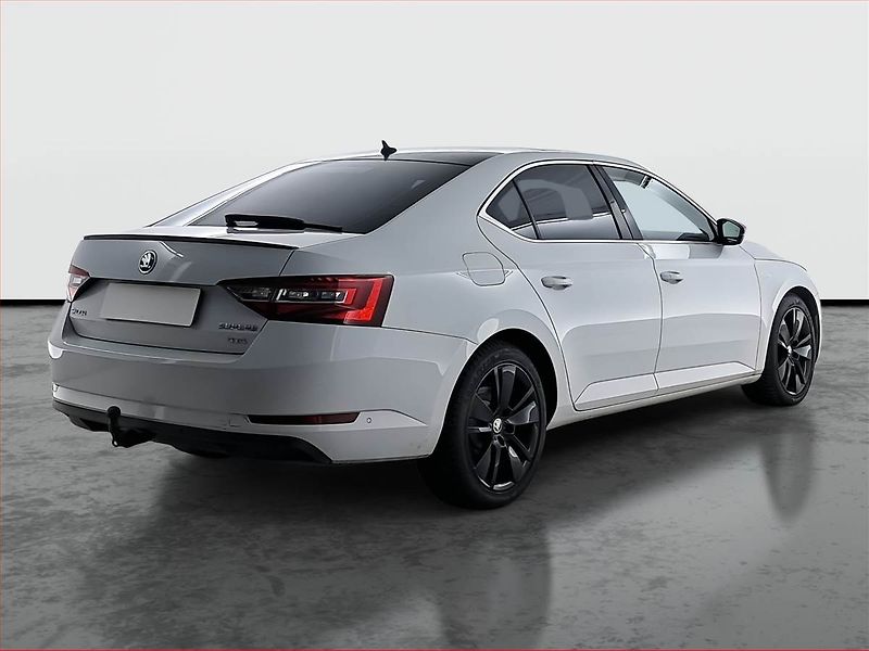Škoda Superb (2018) Laurin&Klement 2.0 TDI - fotka 5 z 27