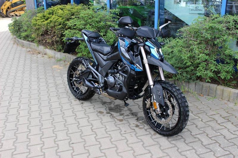 Zontes (2021) Hypertrail 125 2021 - fotka 1 z 8