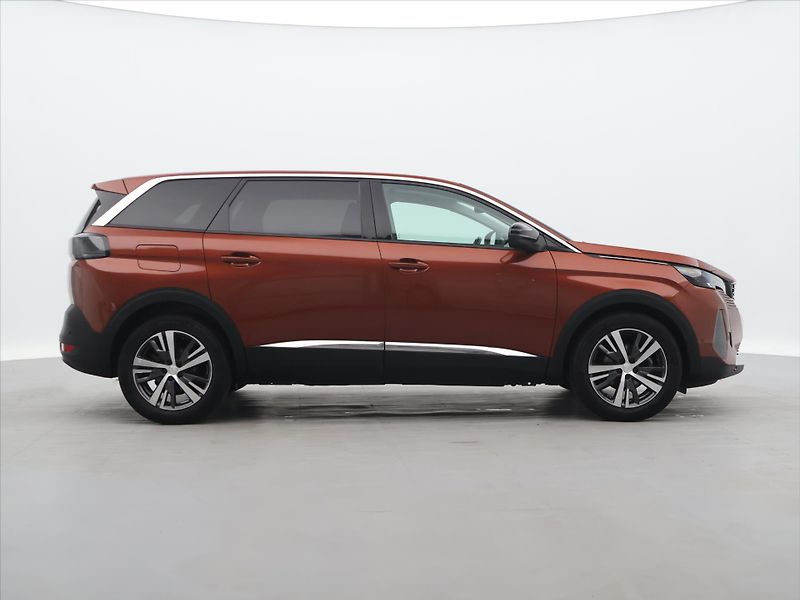 Peugeot 5008 1.2 PT 96kW Allure 7-Míst DPH - fotka 8 z 32