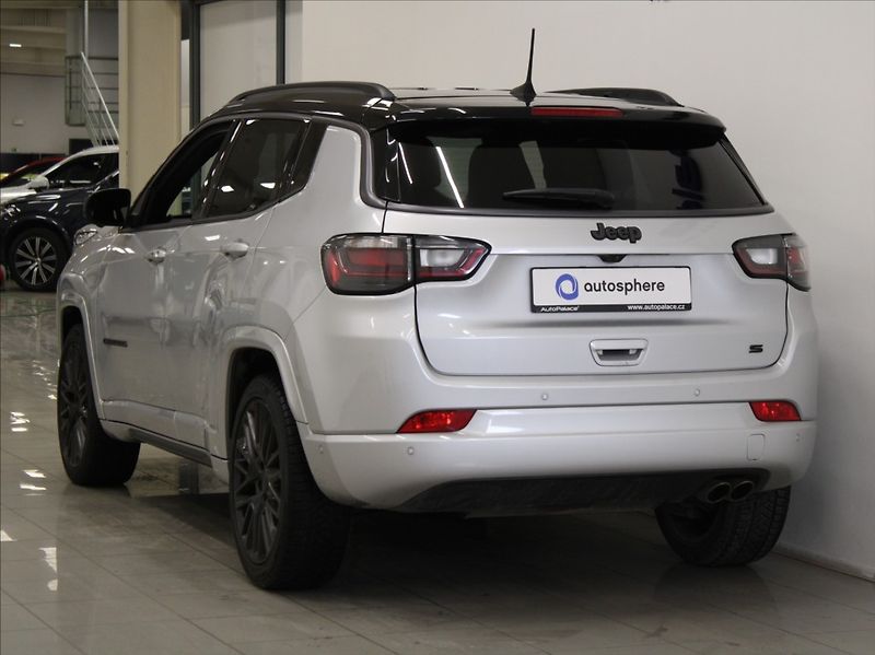 Jeep Compass 1,3 T 110kW AT S Výprodej! - fotka 3 z 30
