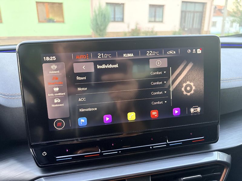 Cupra Formentor 1.5TSI 110KW DSG LED - fotka 38 z 54