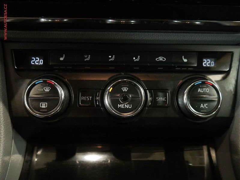 Škoda Superb (2016) 2.0 TDI 4x4, ČR, bixen - fotka 17 z 22