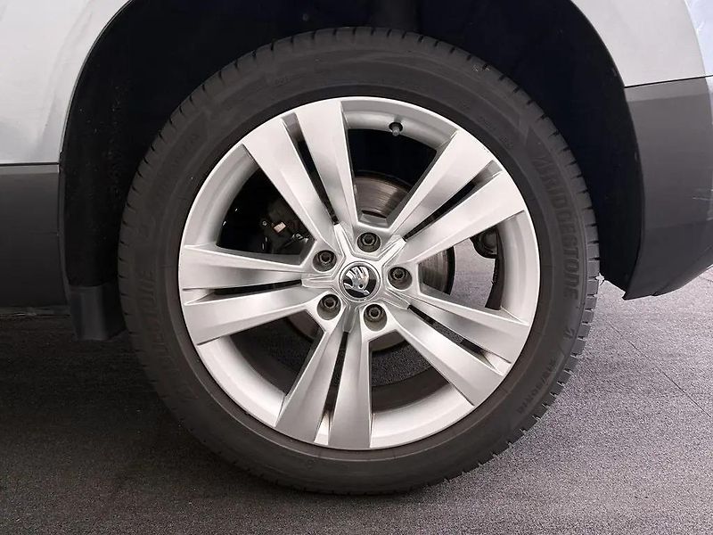 Škoda Karoq 1.5TSI DSG Style/Sport TZ  - fotka 16 z 16
