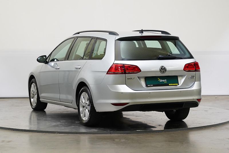 Volkswagen Golf - fotka 7 z 26