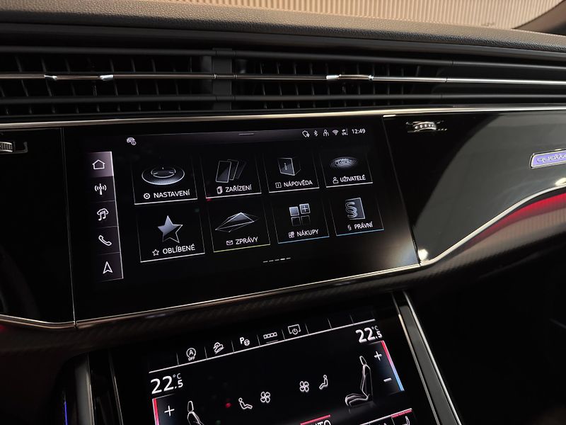 Audi Q8 50 TDI B&O Laser Carbon OLED - fotka 32 z 39
