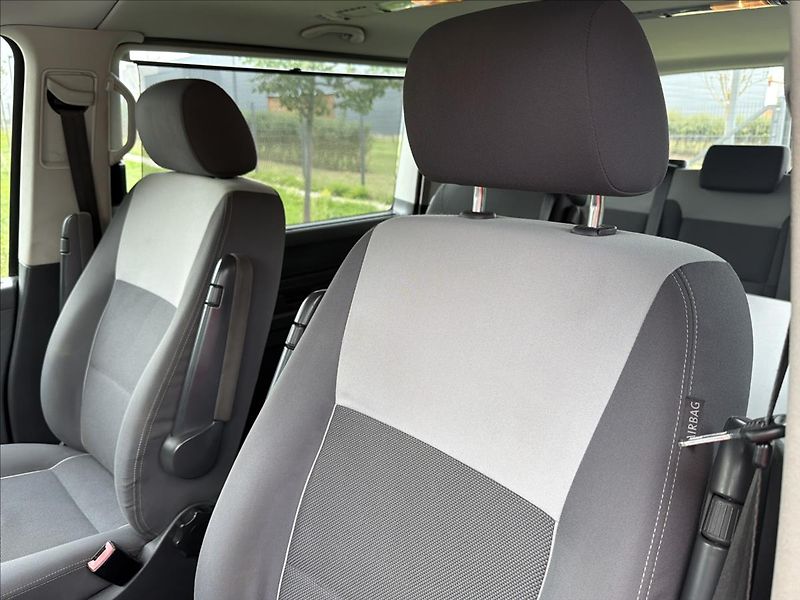 Volkswagen Multivan 2,0 TDi 103 Kw California - fotka 11 z 25