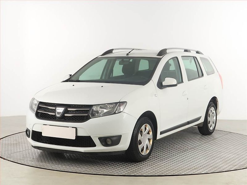 Dacia Logan (2016) 1.5 dCi, po STK, zamluveno - fotka 2 z 14