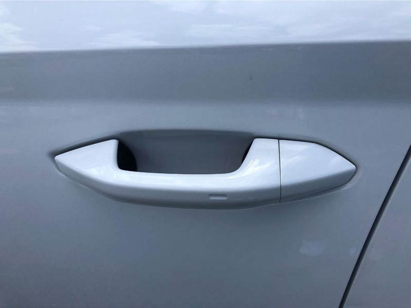 Škoda Octavia COMBI 2.0 TDi STYLE - fotka 26 z 30