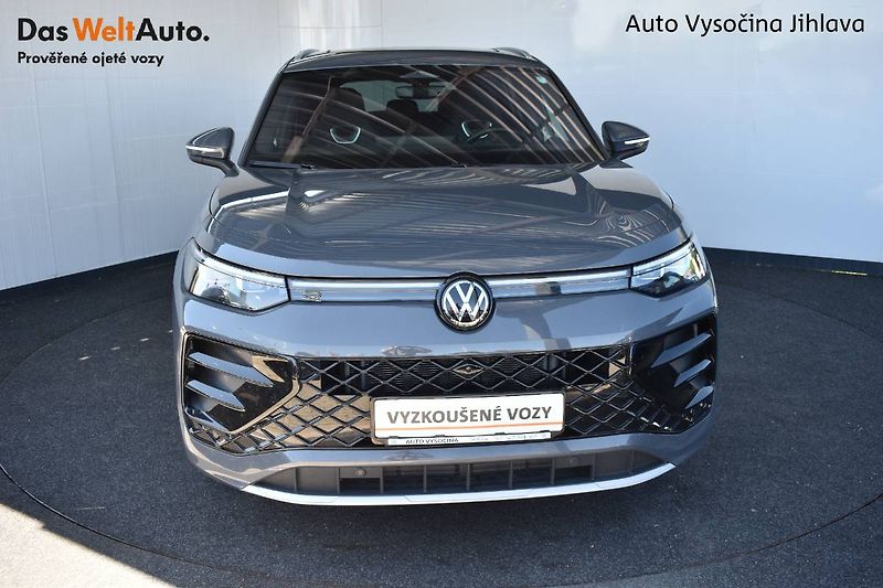 Volkswagen Tayron (2025) 2.0TDI 142kW DSG 4x4, LED, taž - fotka 4 z 22
