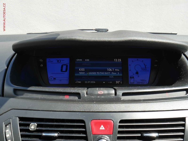 Citroën Grand C4 Picasso (2009) 1.6VTi 7míst, AC, TZ, park - fotka 16 z 19