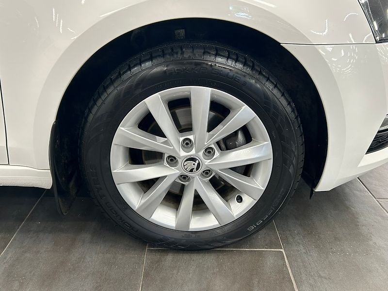 Škoda Octavia (2018) 1.4 G-Tec Ambition 2018 | Záru - fotka 10 z 54