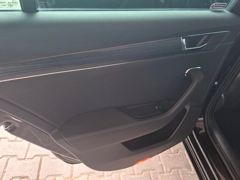 Škoda Superb (2024) COMBI STYLE PLUS TD 110/2.0 7D - fotka 24 z 39