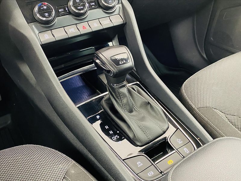 Škoda Kodiaq 2,0 TDI DSG 4x4 7 Míst - fotka 19 z 26