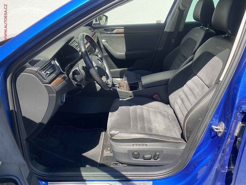 Škoda Superb (2022) 2.0 TSi 4x4, 1.maj,ČR, Scout - fotka 9 z 22