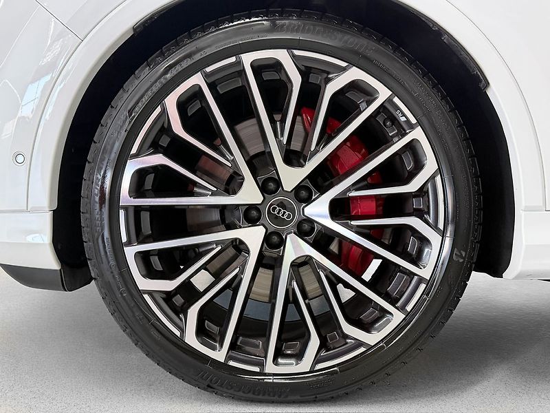 Audi Q7 60 TFSI e QUATTRO HYBRID  S-LI - fotka 8 z 35