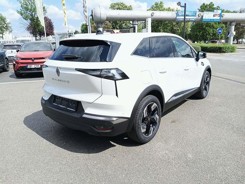 Renault Symbioz (2026) techno mild hybrid 140 EDC - fotka 3 z 21