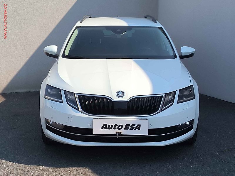 Škoda Octavia (2017) 2.0 TDI, Style, DSG - fotka 2 z 26