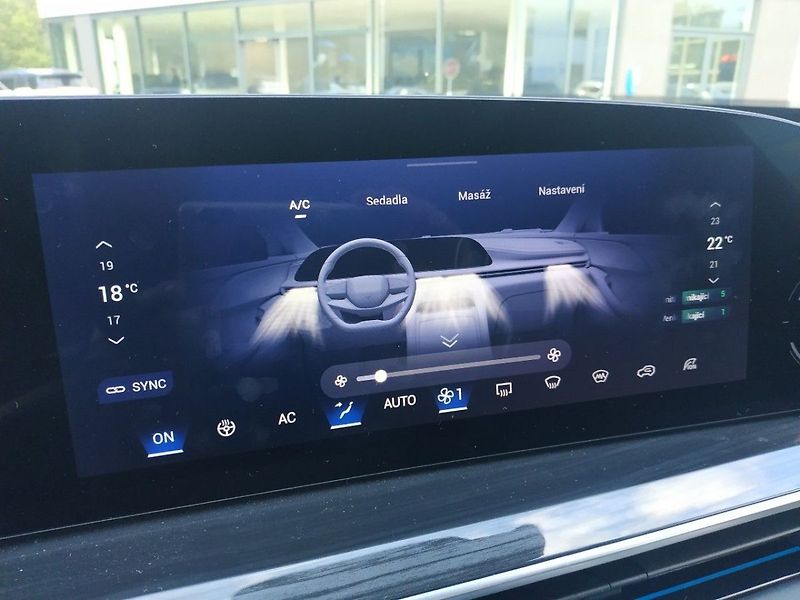 Omoda 9 1.5 Premium, PHEV, AT, SKLADEM - fotka 23 z 34