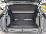 Peugeot 2008 ALLURE 1,2 PT 100k M6 - náhled 5
