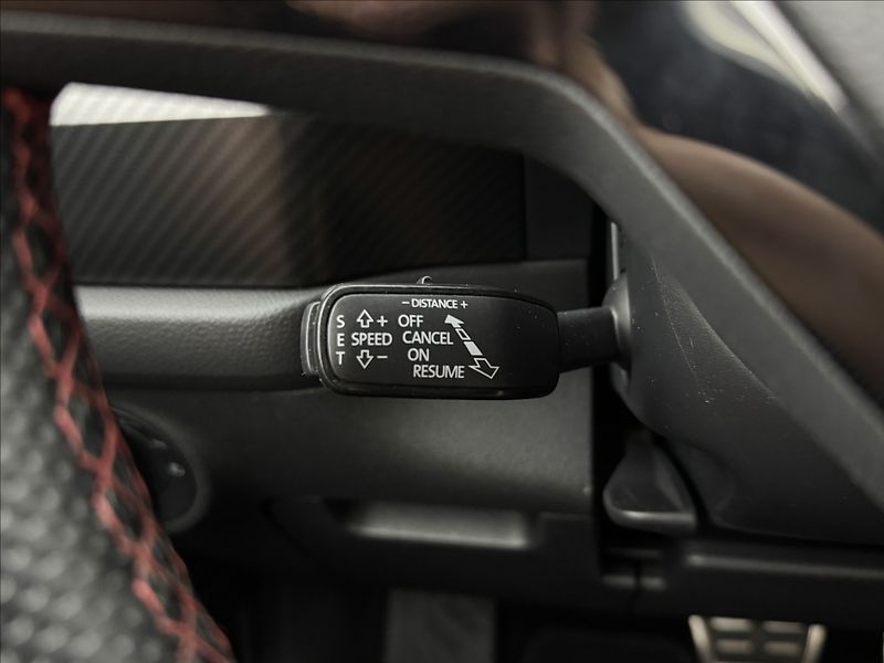 Škoda Kodiaq 2,0 RS CANTON DPH DCC 360° ČR - fotka 11 z 49