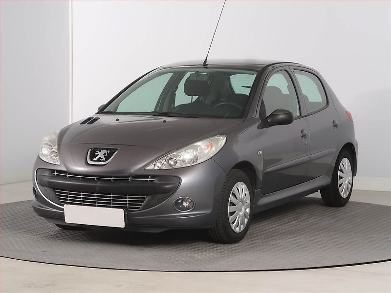 Peugeot 206 (2010) 1.4, ČR,1.maj, po STK - fotka 2 z 15