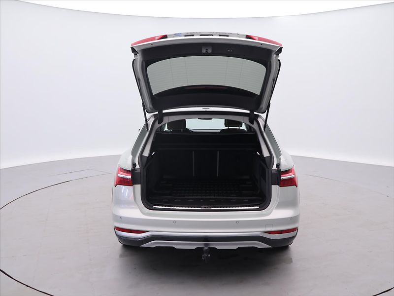 Audi A6 Allroad 3.0 55 TDI 253kW B&O DPH TOP - fotka 9 z 35