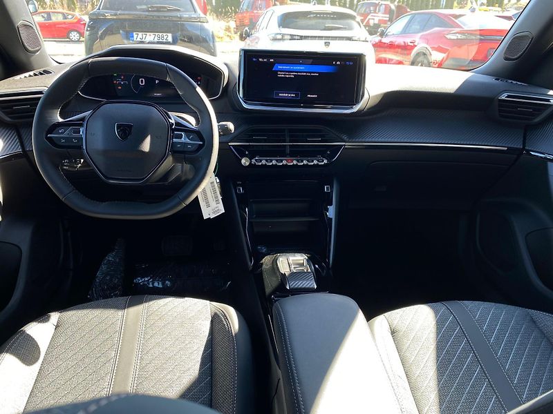 Peugeot 2008 (2026) 2008 ALLURE Hybrid 110 e-DCS6  - fotka 16 z 26