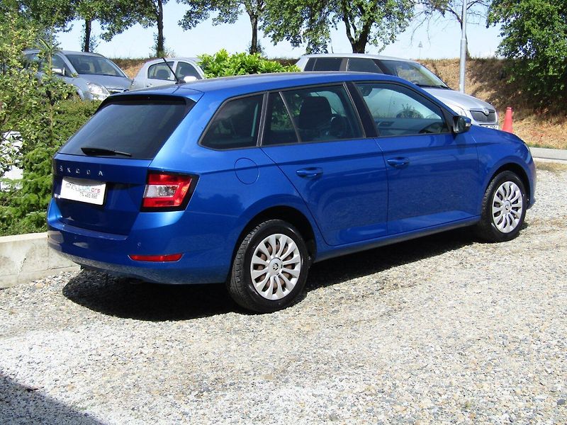 Škoda Fabia (2020) 1.0 TSI 81kW 6kv. TOP QUALITY - fotka 11 z 40