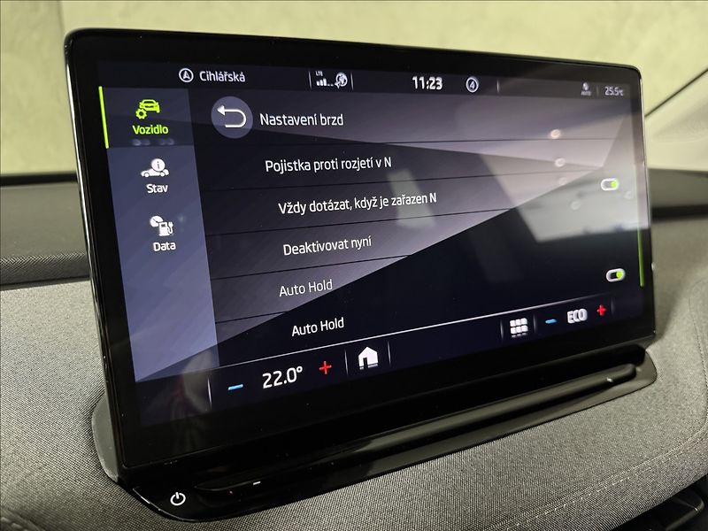 Škoda Enyaq 80 LED Matrix Assist Kamera - fotka 31 z 47