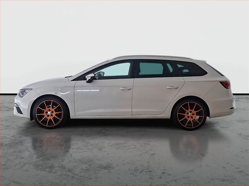 Seat Leon (2018) Style 1.4 TSI, Kůže, Tempomat - fotka 3 z 17