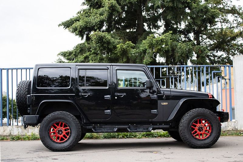 Jeep Wrangler - fotka 4 z 22