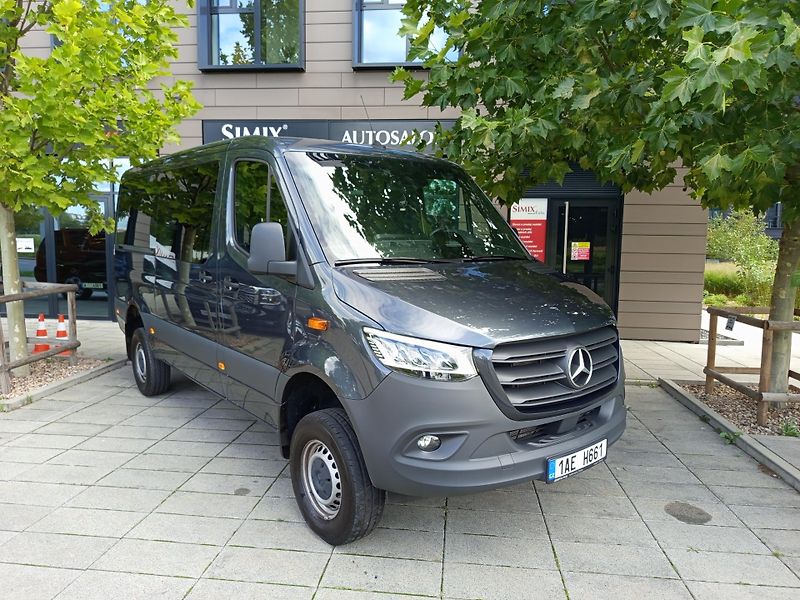 Mercedes-Benz Sprinter (2024) 319 CDI, 4x4, Tourer Select - fotografie inzerátu