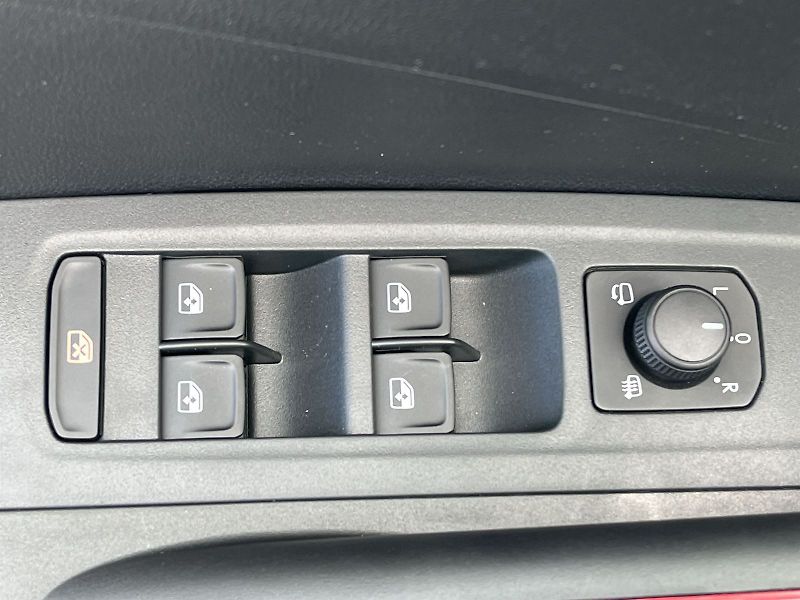 Škoda Fabia (2026) 1.0 TSI 85 KW DSG Monte Carlo - fotka 18 z 25