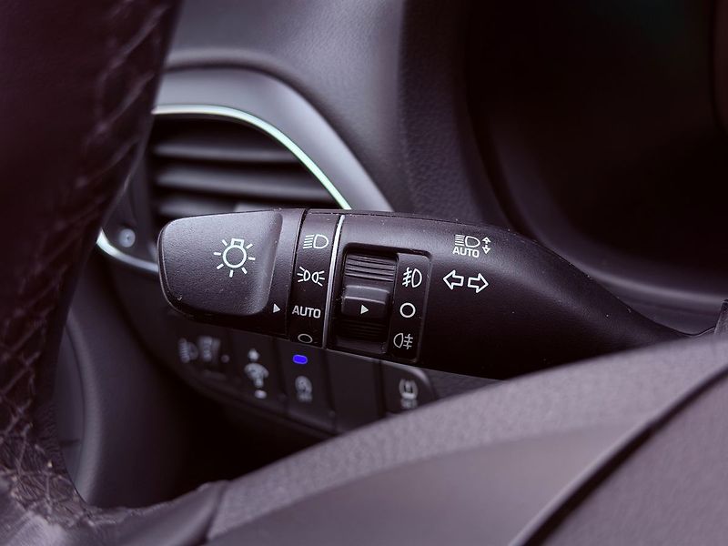 Hyundai i30 1.5 DPi CVVT Comfort, ČR - fotka 26 z 29