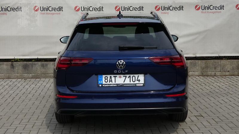 Volkswagen Golf Variant 2.0 TDI Life - fotka 4 z 21