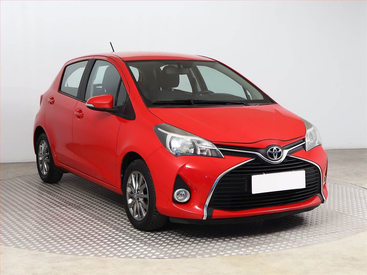 Toyota Yaris 1.33 Dual VVT-i, Automat, ČR