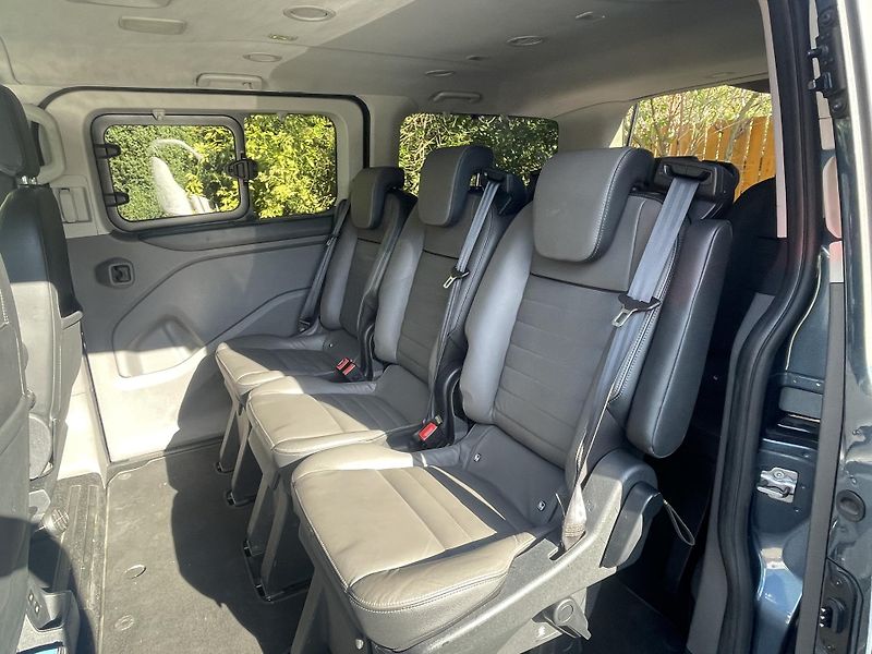 Ford Tourneo Custom (2018) - fotka 5 z 12