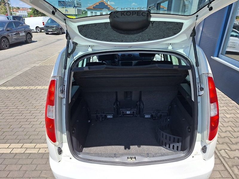Škoda Roomster (2014) 1.4 63kW Ambition - fotka 9 z 16