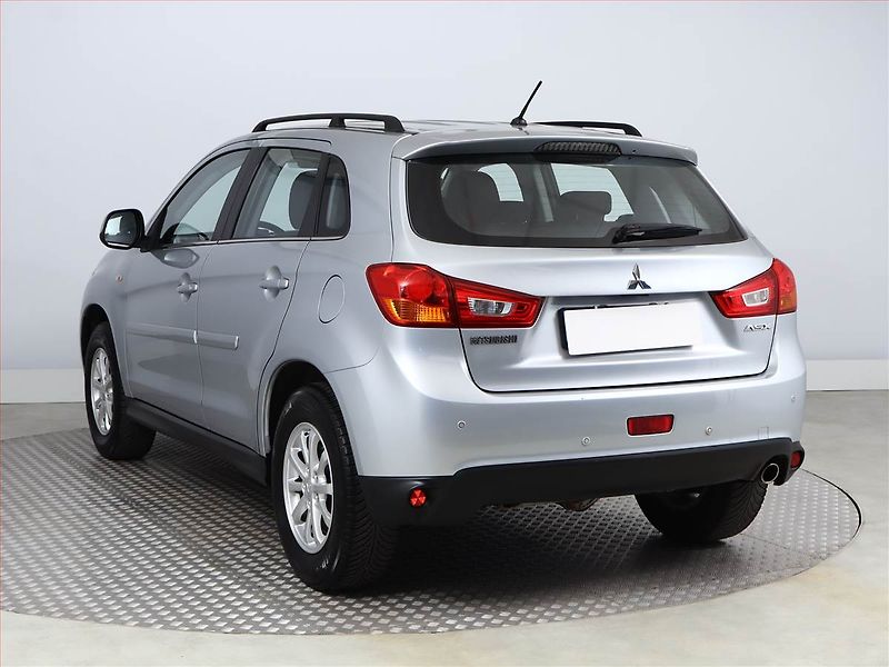 Mitsubishi ASX (2016) 1.6 MIVEC, Tempomat - fotka 4 z 14