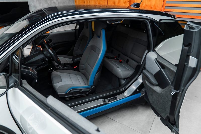 BMW i3 - fotka 7 z 28